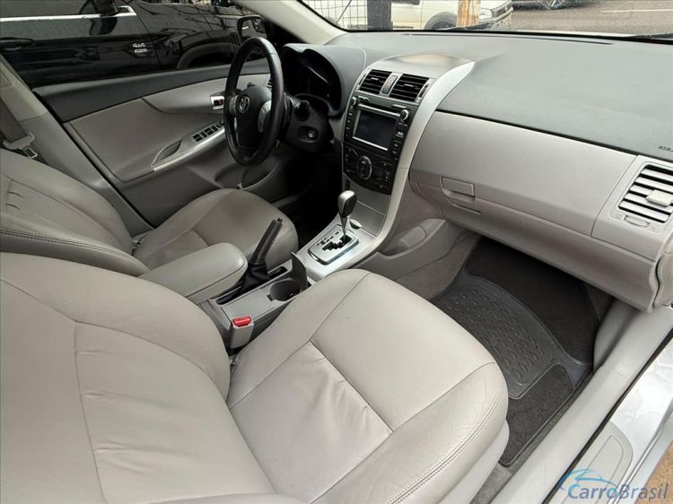 Kito Veículos | Corolla 2.0 XEI 16V FLEX 4P AUTOMÁTICO 13/14 - foto 9