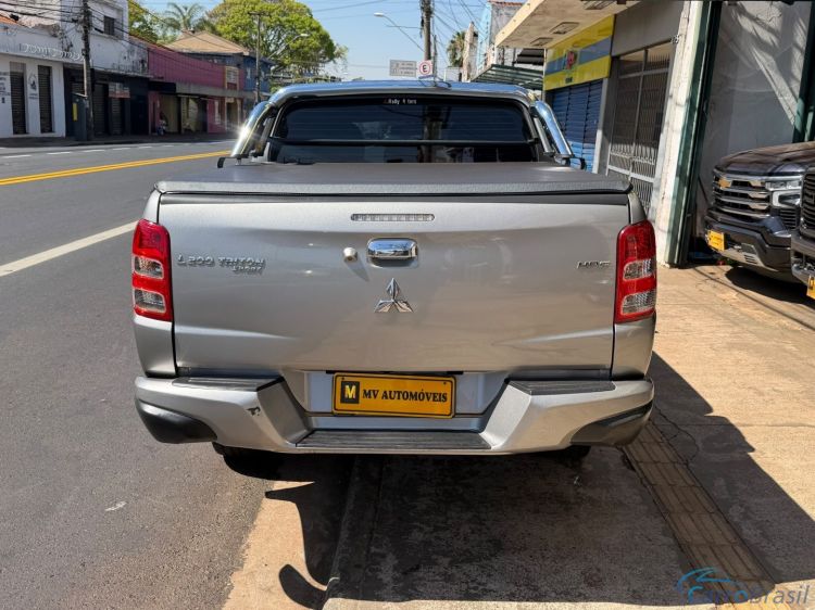 MV Automóveis | L-200 2.4 16V TURBO DIESEL SPORT HPE CD 4P 4X4 AUTOMÁTICO 17/18 - foto 6