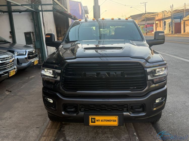 MV Automóveis | 2500 6.7 I6 TURBO DIESEL LARAMIE NIGHT EDITION CD 4X4 AUTOMÁTICO 24/24 - foto 5