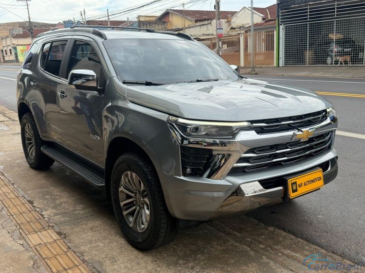 MV Automóveis | Trailblazer 2.8 16V TURBO DIESEL HIGH COUNTRY 7L 4X4 AUTOMÁTICO 24/25 - foto 2