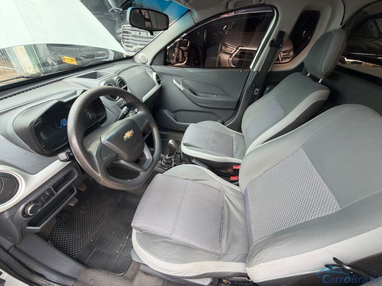 MV Automóveis | Montana 1.4 MPFI LS CS 8V FLEX 2P MANUAL 14/15 - foto 7
