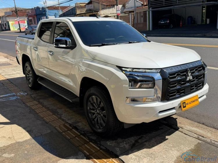 MV Automóveis | L-200 2.4 BITURBO DIESEL CD HPE-S 4X4 AUTOMÁTICO 25/26 - foto 2