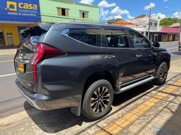 MV Automóveis | Pajero 2.4 16V MIVEC TURBO DIESEL HPE AWD AUTOMÁTICO 21/22 - foto 3