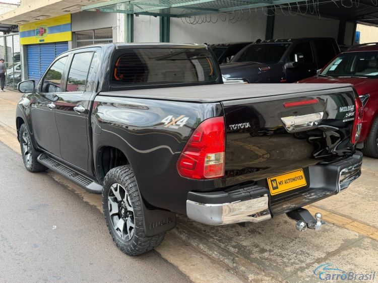 MV Automóveis | Hilux 2.8 SRX 4X4 CD 16V DIESEL 4P AUTOMÁTICO 20/20 - foto 3