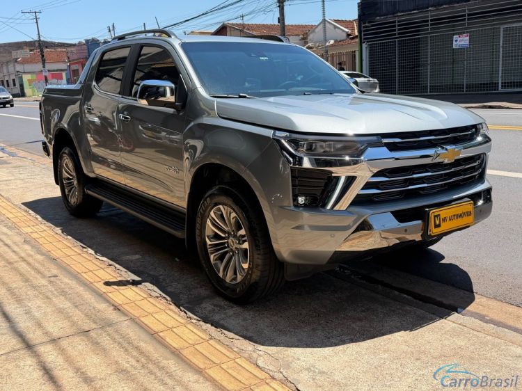 MV Automóveis | S-10 2.8 16V TURBO DIESEL HIGH COUNTRY CD 4X4 AUTOMÁTICO 26/26 - foto 2