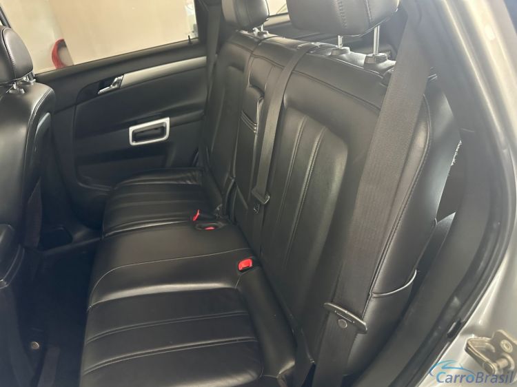 Unicar Veículos | Captiva 3.0 SFI AWD V6 24V GASOLINA 4P AUTOMÁTICO 11/11 - foto 7