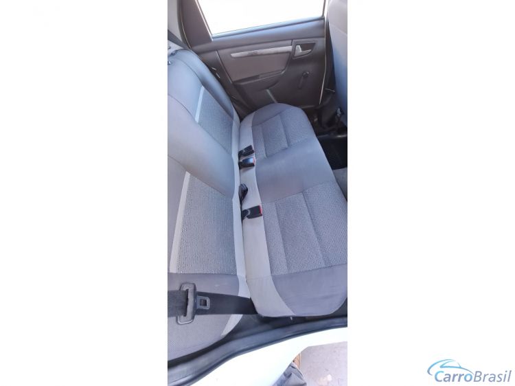 Unicar Veículos | Celta 1.0 MPFI LT 8V FLEX 4P MANUAL 13/14 - foto 8