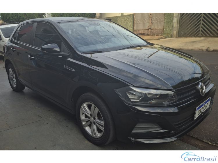 Unicar Veículos | Polo Hatch 1.0 MPI TOTAL FLEX MANUAL 19/19 - foto 3