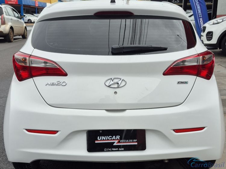 Unicar Veículos | HB 20 1.0 COMFORT 12V FLEX 4P MANUAL 15/15 - foto 4