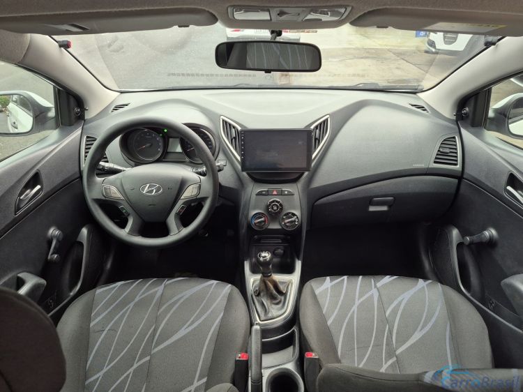 Unicar Veículos | HB 20 1.0 COMFORT 12V FLEX 4P MANUAL 15/15 - foto 9