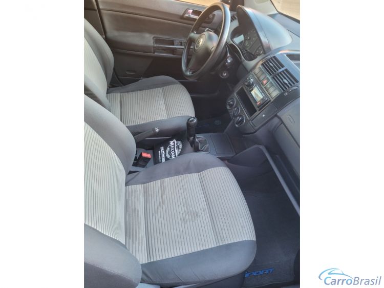 Unicar Veículos | Polo Hatch 1.6 MI 8V FLEX 4P MANUAL 06/07 - foto 8