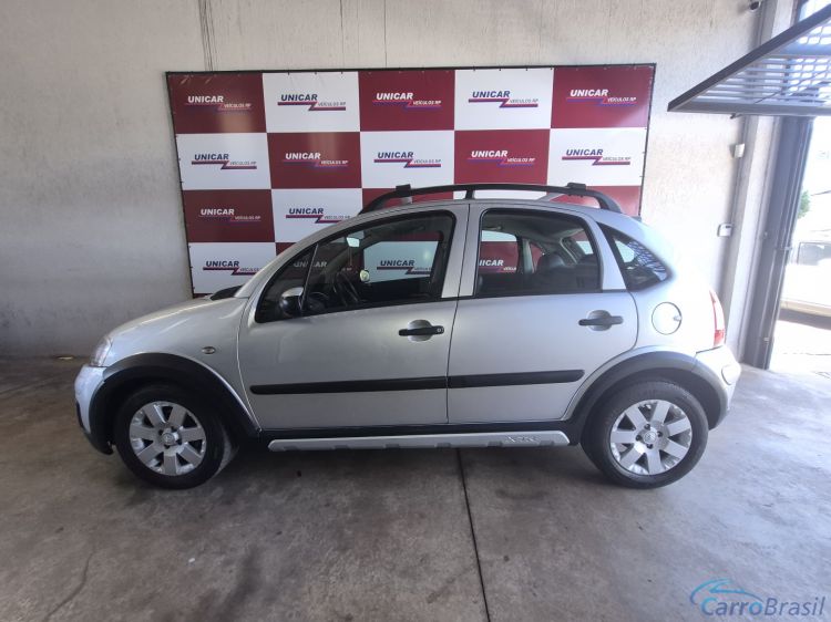 Unicar Veículos | C3 1.4 I XTR 8V FLEX 4P MANUAL 09/10 - foto 8