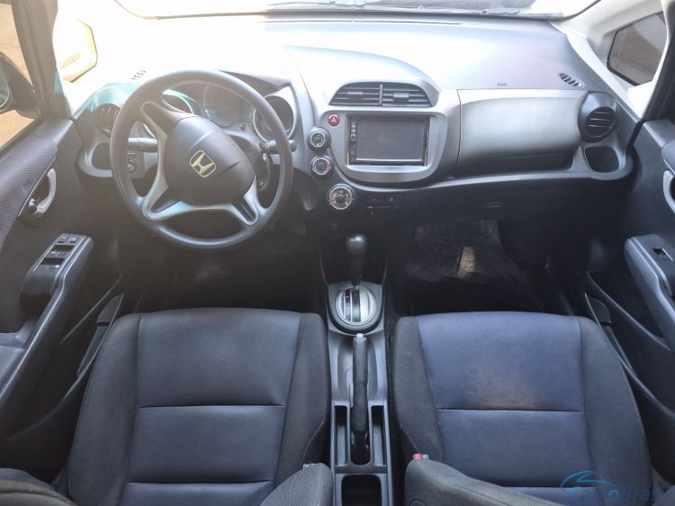 Unicar Veículos | Fit 1.4 LX 16V FLEX 4P AUTOMÁTICO 12/13 - foto 9