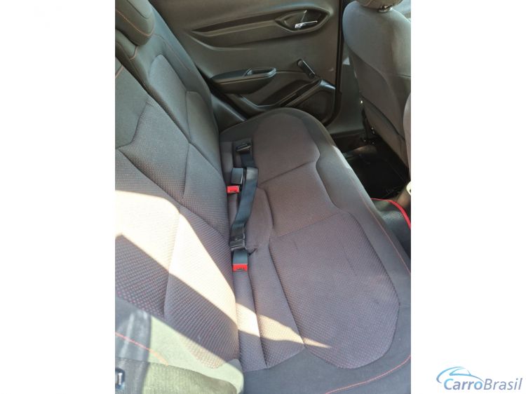 Unicar Veículos | Onix 1.4 MPFI LT 8V FLEX 4P MANUAL 15/15 - foto 7