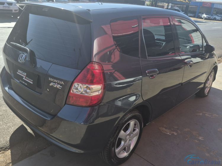 Unicar Veículos | Fit 1.4 LXL 8V GASOLINA 4P AUTOMÁTICO 05/05 - foto 5