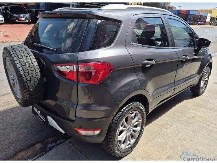 Unicar Veículos | EcoSport 1.6 FREESTYLE 16V FLEX 4P MANUAL 13/13 - foto 6