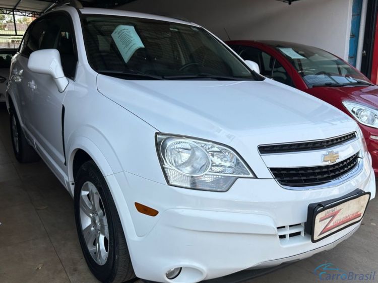Unicar Veículos | Captiva 2.4 SIDI 16V GASOLINA 4P AUTOMÁTICO 13/14 - foto 2