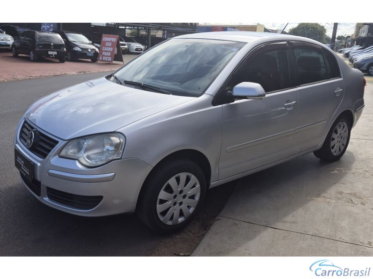 Unicar Veículos | Polo Sedan 1.6 MI FLEX 8V 4P MANUAL 11/12 - foto 2