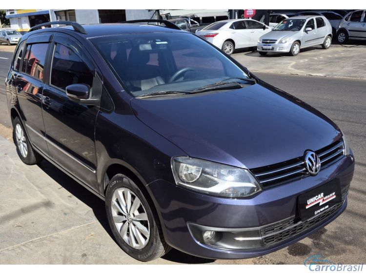 Unicar Veículos | SpaceFox 1.6 MI SPORTLINE 8V FLEX 4P MANUAL 10/11 - foto 2
