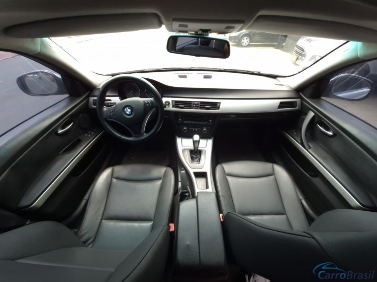 Unicar Veículos | 320i 2.0 16V GASOLINA 4P AUTOMÁTICO 10/11 - foto 9