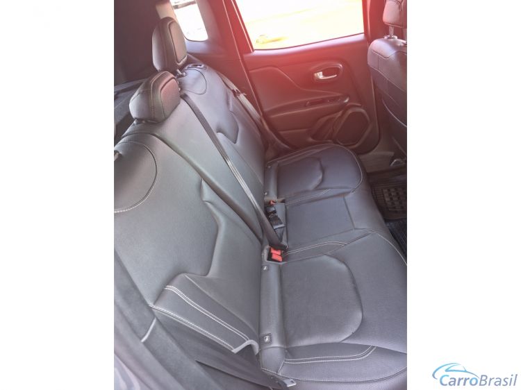 Unicar Veículos | Renegade 1.3 T270 TURBO FLEX S 4X4 AT9 22/22 - foto 7