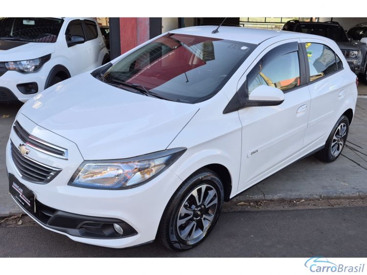 Unicar Veículos | Onix 1.4 MPFI LTZ 8V FLEX 4P AUTOMÁTICO 15/16 - foto 3
