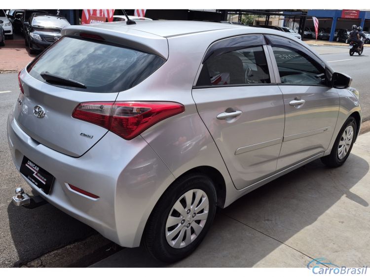 Unicar Veículos | HB 20 1.0 COMFORT 12V FLEX 4P MANUAL 15/15 - foto 6
