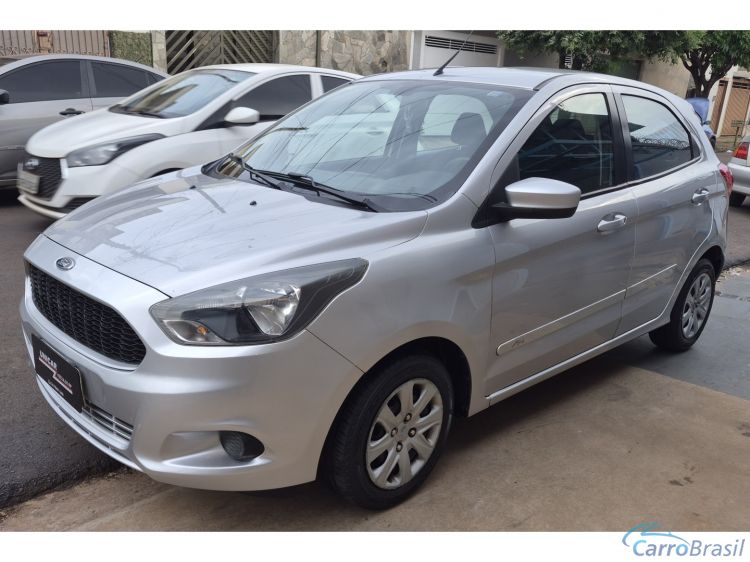 Unicar Veículos | Ka 1.0 TI-VCT FLEX SE MANUAL 15/15 - foto 3