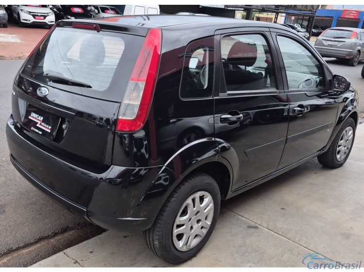 Unicar Veículos | Fiesta Hatch 1.0 ROCAM HATCH 8V FLEX 4P MANUAL 14/14 - foto 5