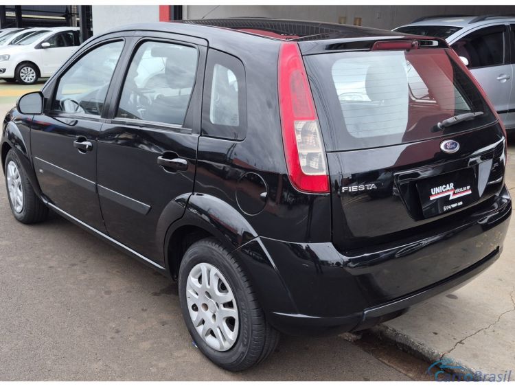 Unicar Veículos | Fiesta Hatch 1.0 ROCAM HATCH 8V FLEX 4P MANUAL 14/14 - foto 6