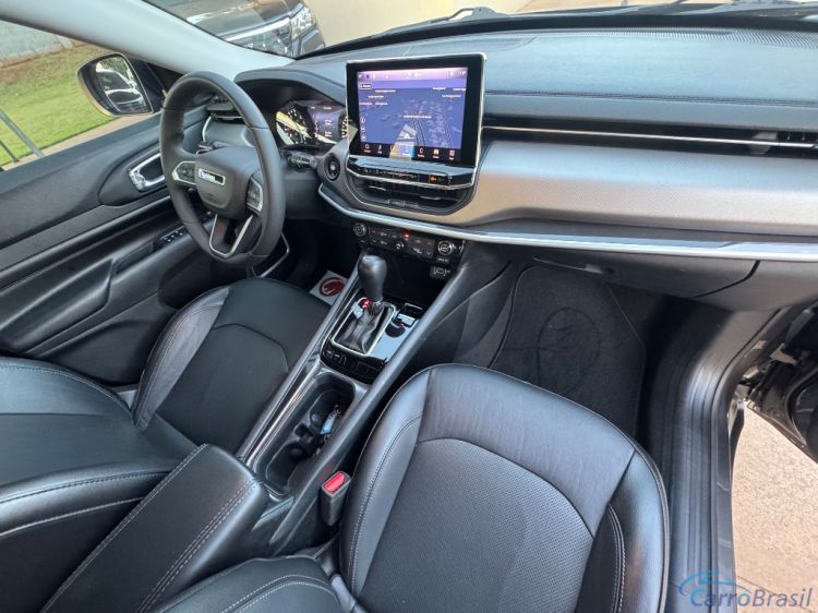 Benetão Veículos | Compass LONG. T270 1.3 TB 4x2 Flex Aut. 21/22 - foto 8