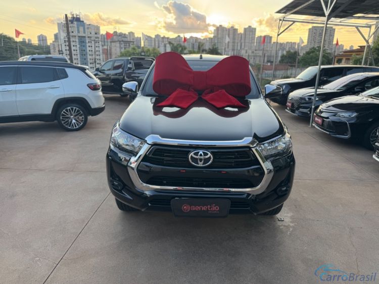 Benetão Veículos | Hilux CD SRV 4x4 2.8 TDI Diesel Aut. 22/22 - foto 1