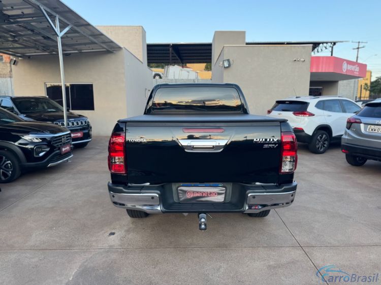 Benetão Veículos | Hilux CD SRV 4x4 2.8 TDI Diesel Aut. 22/22 - foto 5