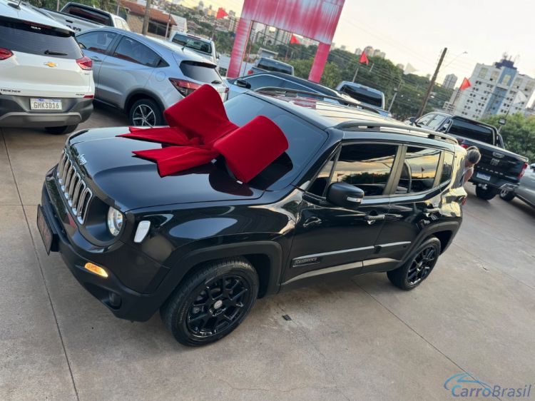 Benetão Veículos | Renegade Sport 1.8 4x2 Flex 16V Aut. 18/19 - foto 2