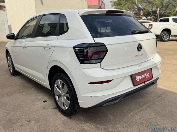 Benetão Veículos | Polo Hatch 1.0 MPI Flex 12V 5p 23/23 - foto 3