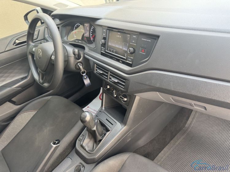 Benetão Veículos | Polo Hatch 1.0 MPI Flex 12V 5p 23/23 - foto 8