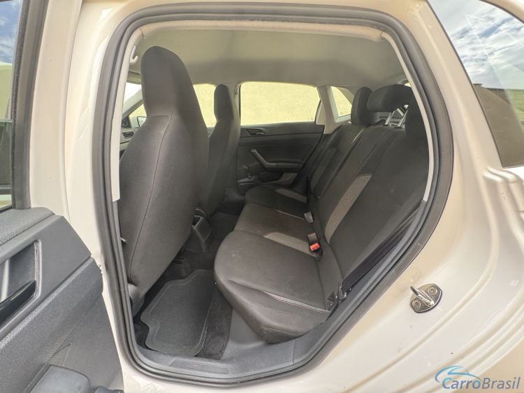 Benetão Veículos | Polo Hatch 1.0 MPI Flex 12V 5p 23/23 - foto 10