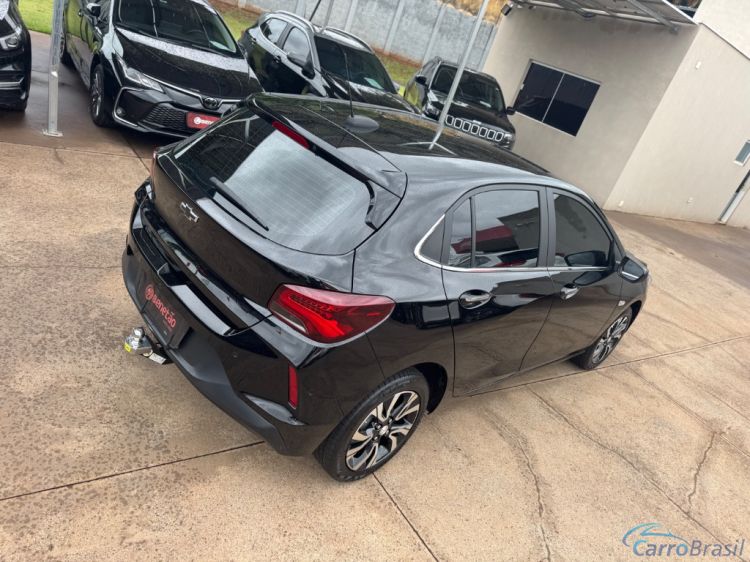 Benetão Veículos | Onix HATCH PREM. 1.0 12V TB Flex 5p Aut. 23/24 - foto 6