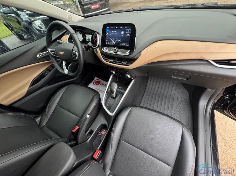 Benetão Veículos | Onix HATCH PREM. 1.0 12V TB Flex 5p Aut. 23/24 - foto 9