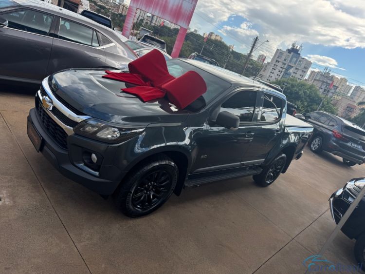 Benetão Veículos | S-10 Pick-Up LT 2.8 TDI 4x4 CD Diesel Aut 22/23 - foto 2