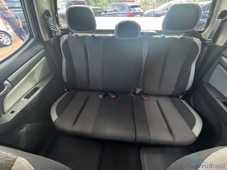 Benetão Veículos | S-10 Pick-Up LT 2.8 TDI 4x4 CD Diesel Aut 22/23 - foto 10