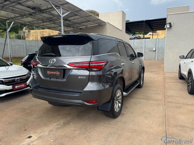 Benetão Veículos | Hilux SW4 SRX 4x4 2.8 TDI 16V Dies. Aut. 22/23 - foto 7