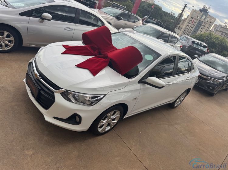 Benetão Veículos | Onix SEDAN Plus LTZ 1.0 12V TB Flex Aut. 23/23 - foto 3