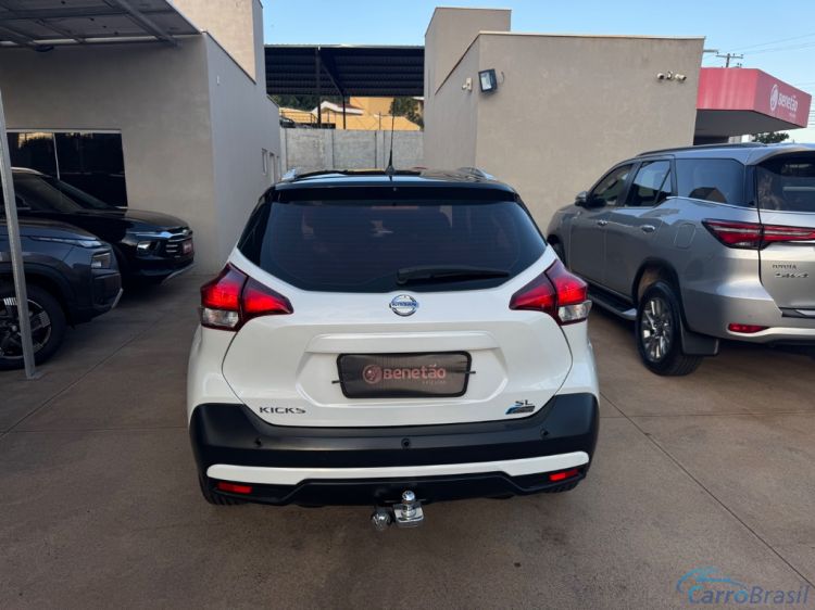 Benetão Veículos | Kicks SL 1.6 16V FlexStar 5p Aut. 17/18 - foto 9