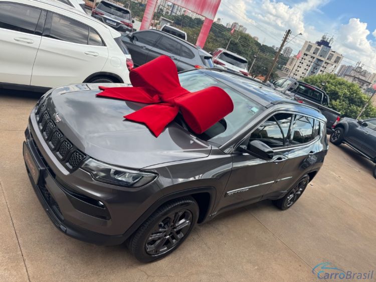 Benetão Veículos | Compass LONG. T270 1.3 TB 4x2 Flex Aut. 23/23 - foto 3