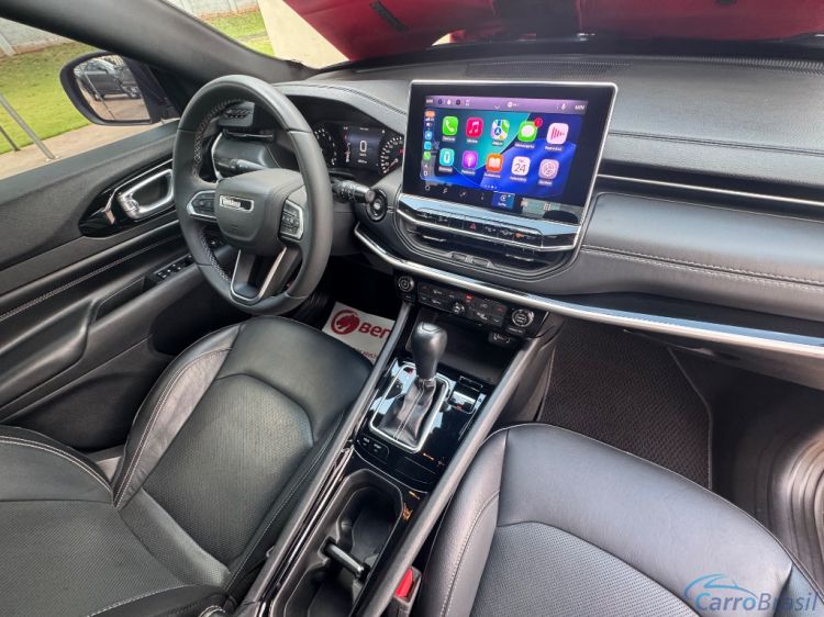 Benetão Veículos | Compass LONG. T270 1.3 TB 4x2 Flex Aut. 21/22 - foto 4