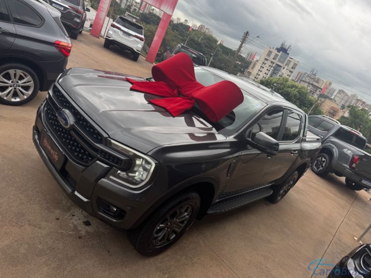 Benetão Veículos | Ranger Black 2.0 4x2 CD TB Diesel Aut. 24/25 - foto 3