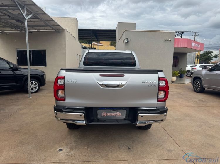Benetão Veículos | Hilux 2.8 D-4D TURBO DIESEL CD SRX 4X4 AUTOMÁTICO 21/22 - foto 9
