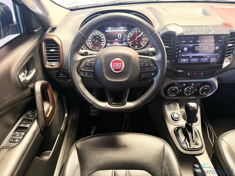Mix Veiculos | Toro 2.0 16V TURBO VOLCANO 4WD AT9 18/19 - foto 7