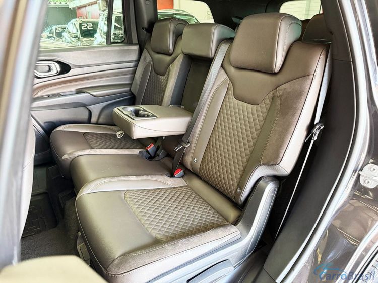 Mix Veiculos | Commander 2.0 TD380 TURBO OVERLAND 22/22 - foto 8